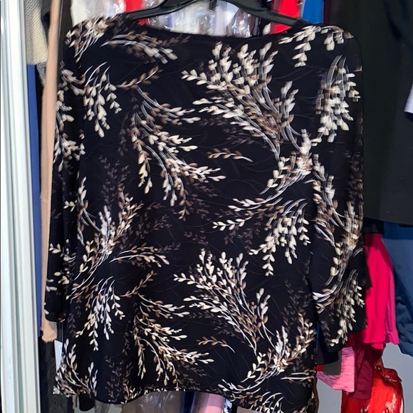 Top - Picture 4 of 4